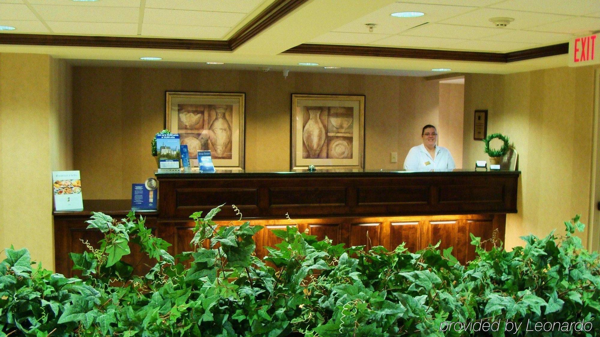 Holiday Inn Express Lebanon By Ihg Exterior photo
