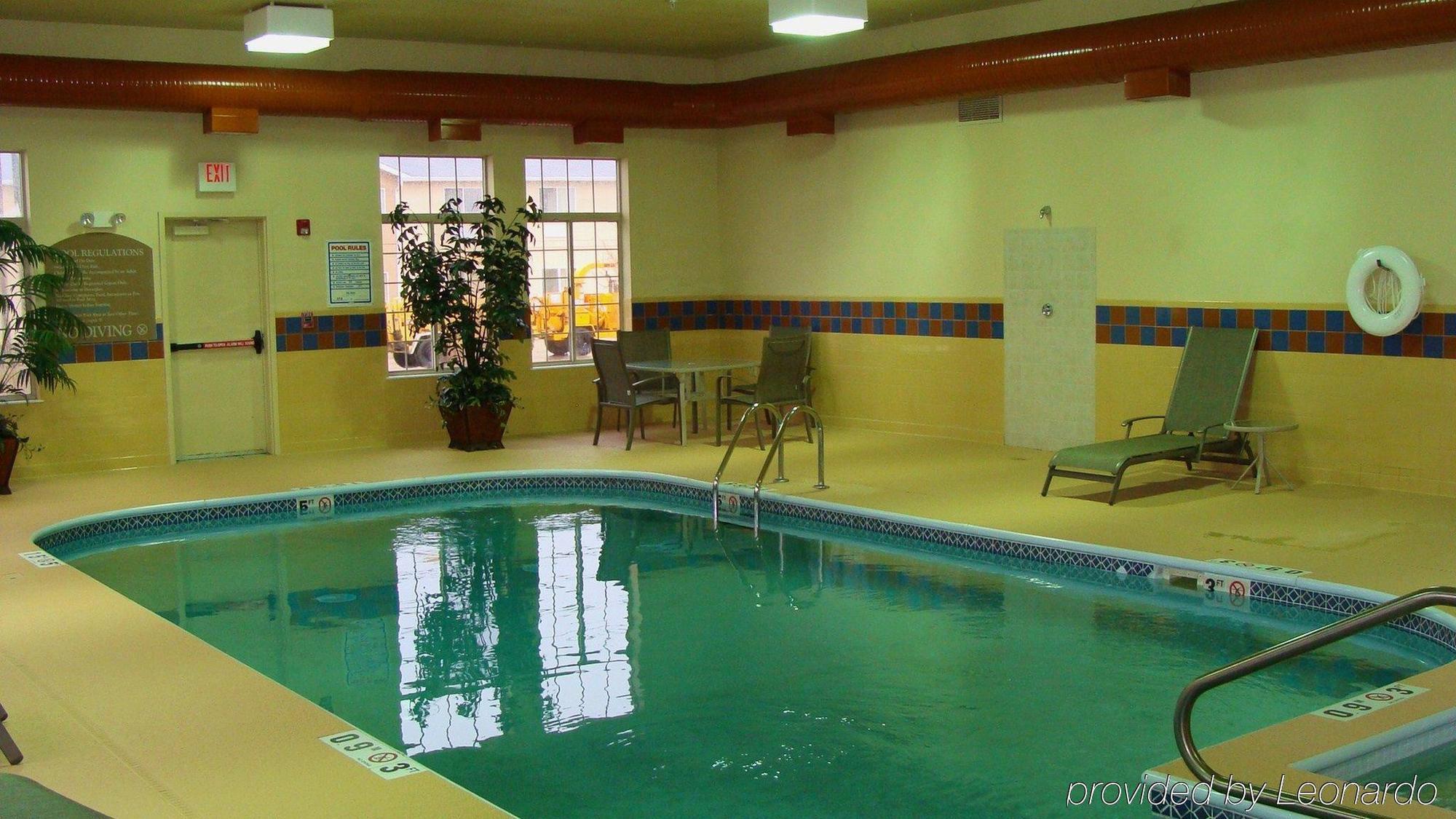 Holiday Inn Express Lebanon By Ihg Facilities photo